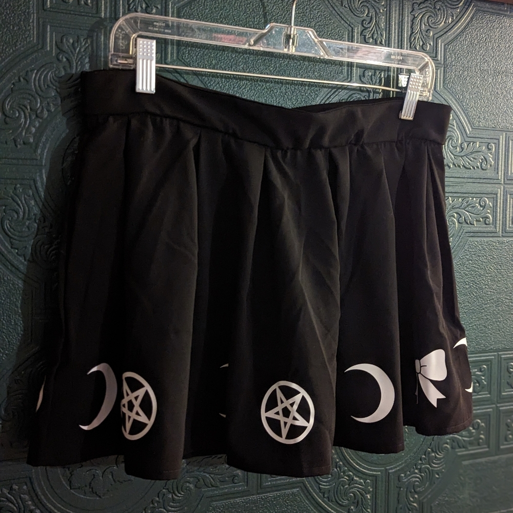 Little for big gothic skirt